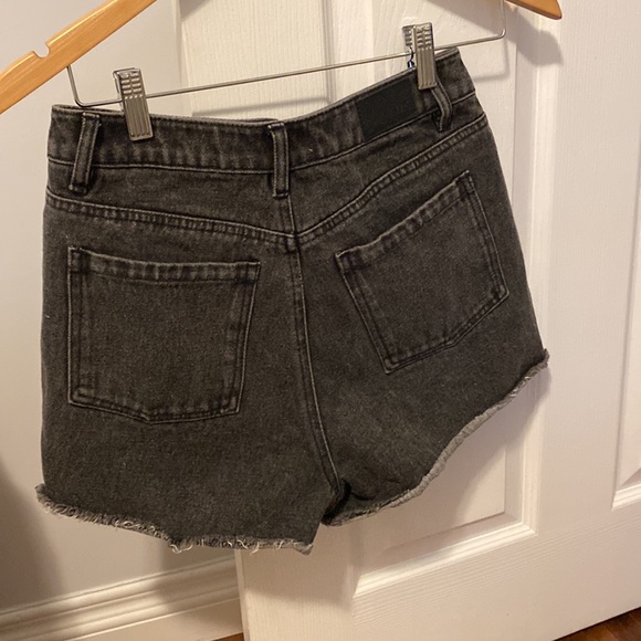 Simons high waisted denim shorts - Picture 4 of 4